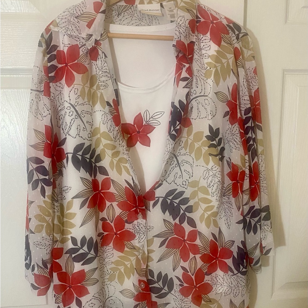 Vintage Alfred Dunner Plus 18 W  1X patriotic Red, white blue Floral Blouse 2 pc